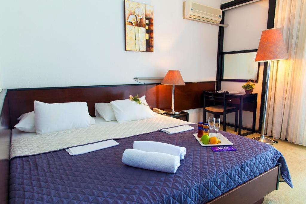Corpus A - Hotel Albatros 울친 외부 사진